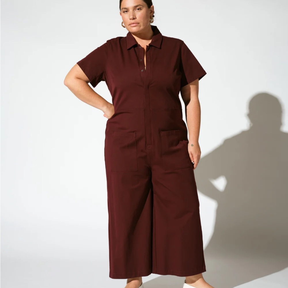 Universal Standard Kate Jumpsuit size M black cherry